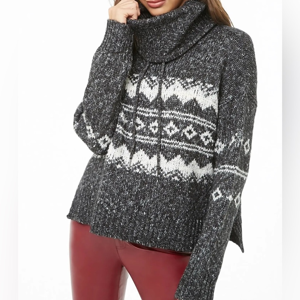 Gray and White Turtleneck Sweater